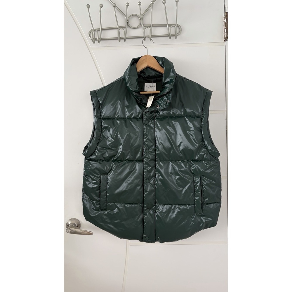 Offline By Aerie Green Shiny Glossy Puffer Vest Size XL Zip & Snap W/Pockets
